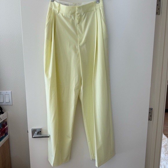 Zara Light Yellow Wide-Leg Pants - Picture 3 of 3